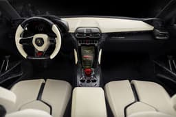 2017 Lamborghini Urus SUV image gallery